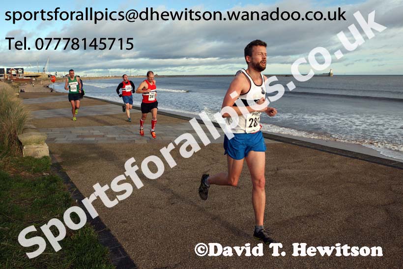 Blyth Sand 5 Handicap Race. Photo: David T. Hewitson/Sports for All Pics